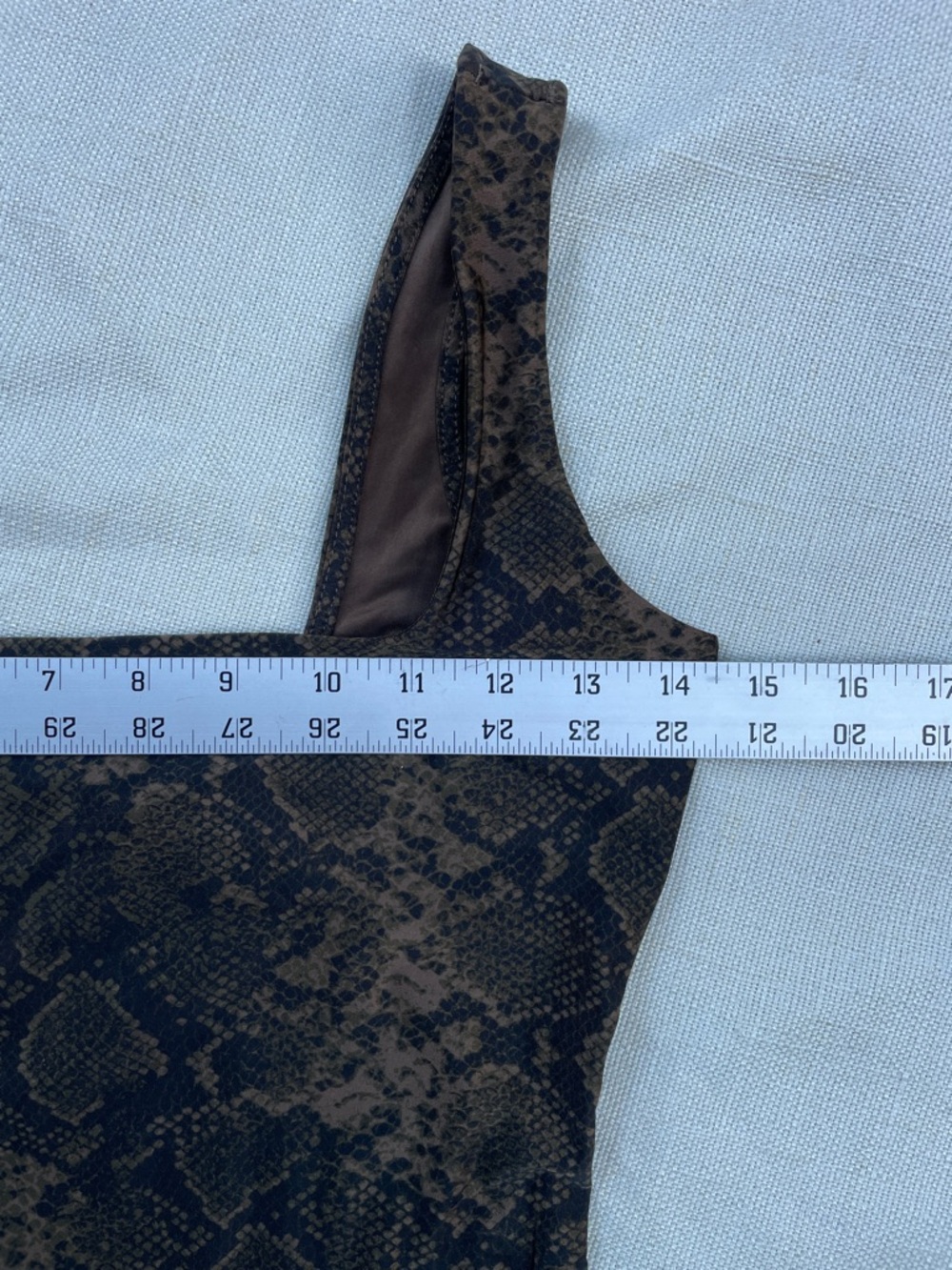 Good American Square Neck Tank bodysuit Brown & Black Snake Print - Picture 4 of 16